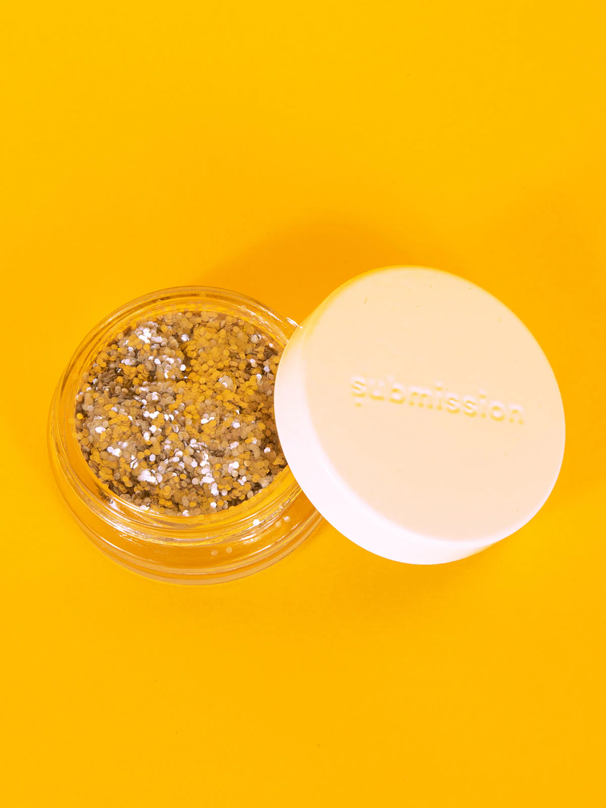Submission Beauty Glitter - Image 3